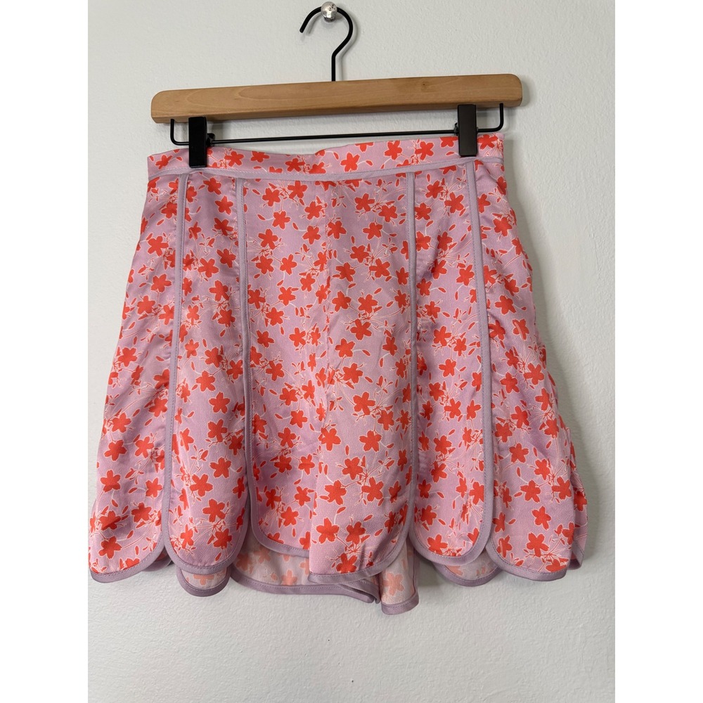 Azulu Columbia - Silky Flowy Shorts Piping Detail Floral Print‎ Feminine Flirty